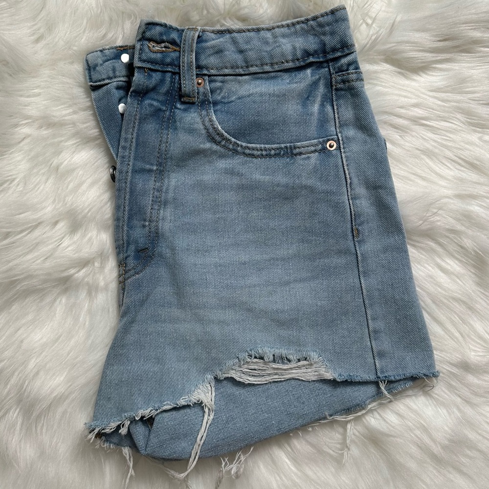 Wild Fable Highest Rise Cutoff Short